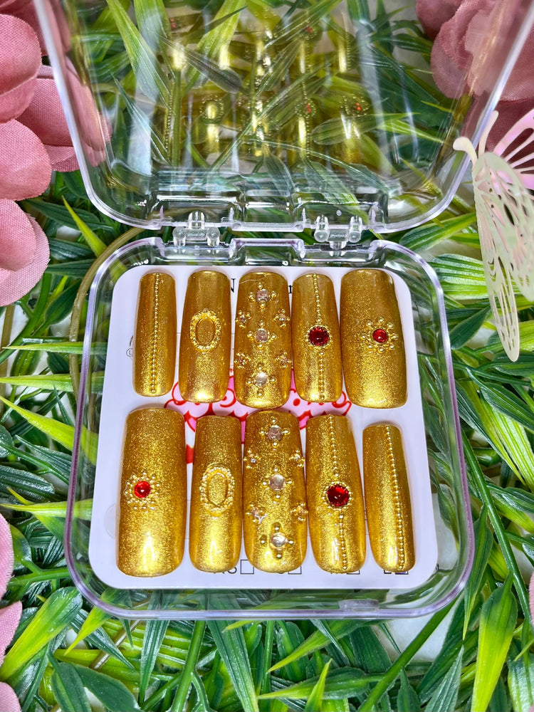 Gold chrome press-on nails with gemstone accents – Bell Epic Chrome Crush collection